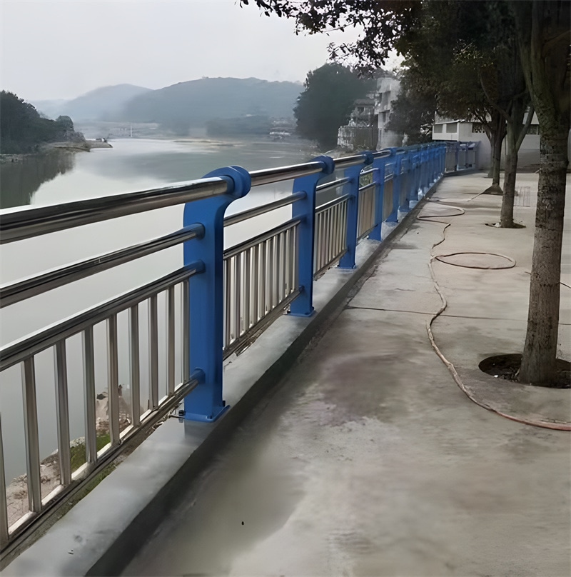 河道護欄